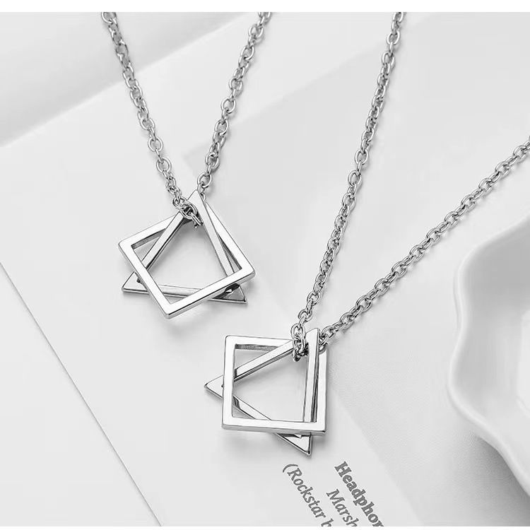 Wang Yibo's same necklace geometric pendant men's fashion hip hop light luxury niche design sense women's fashion brand versatile accessories_ipsvogv.com