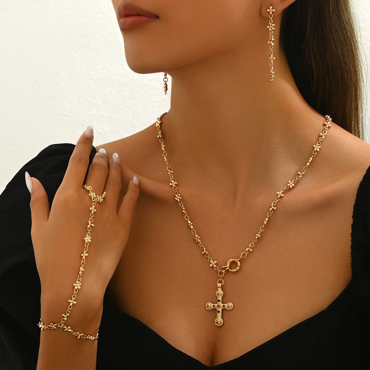 Fashion women's necklace, earrings, jewelry set, personalized cross inlay design, bracelet, versatile accessories_ipsvogv.com
