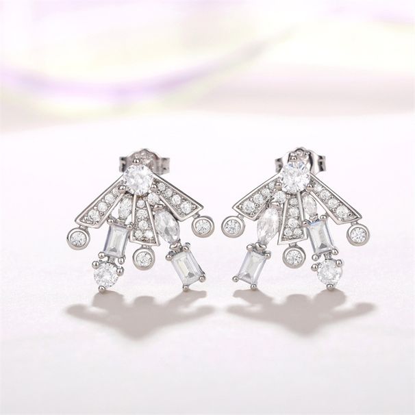 Cao Shi is obviously the same gorgeous fireworks earrings, sweet temperament, geometric zircon earrings, thin and fashionable female earrings_ipsvogv.com