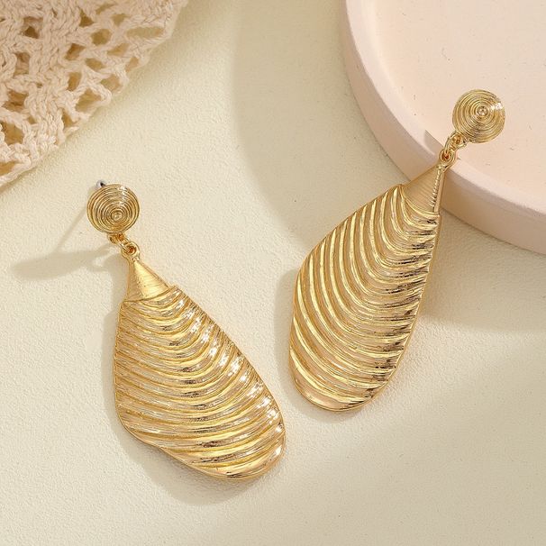 Ins Style Jewelry Water Drop Wrinkled Fan Shape Exaggerated Gold Long Earrings_ipsvogv.com