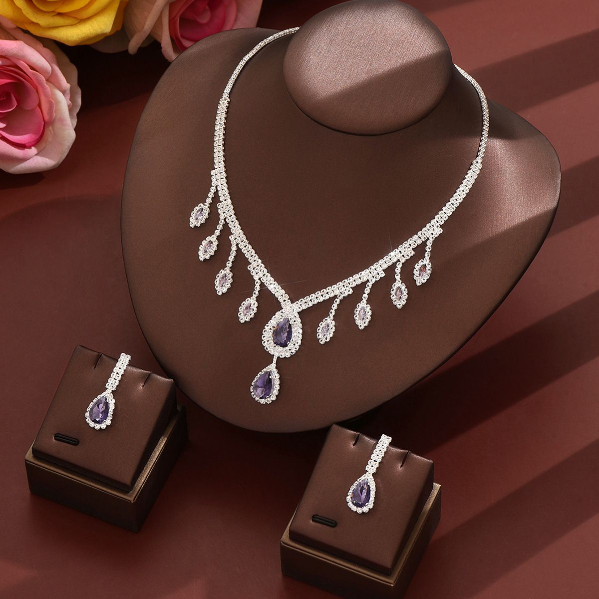Women’s Jewelry Set Fashion Bridal Suits With Full Diamond Teardrop Shaped Diamond Necklace And Earrings Simple SuitsBridal Dress Accessories_ipsvogv.com
