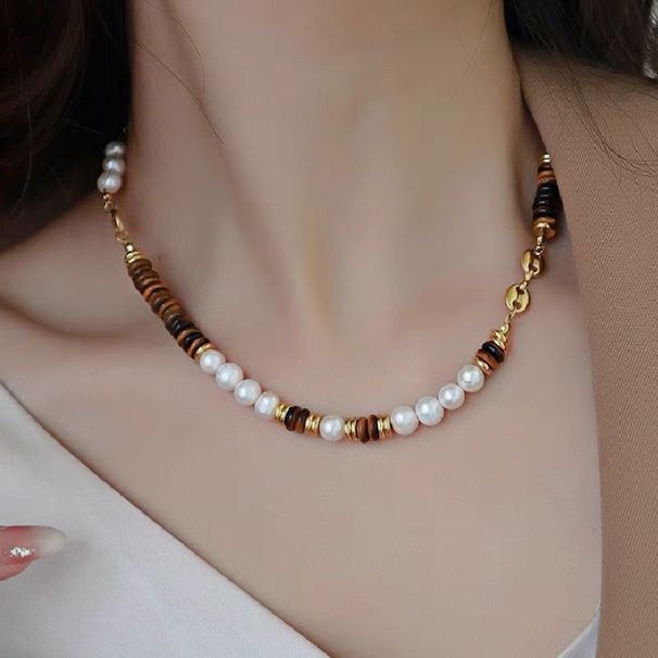 French High-end Tiger Eye Stone Pearl Bead Pig Nose Splicing Necklace With Light Luxury And Fashionable Temperament_ipsvogv.com