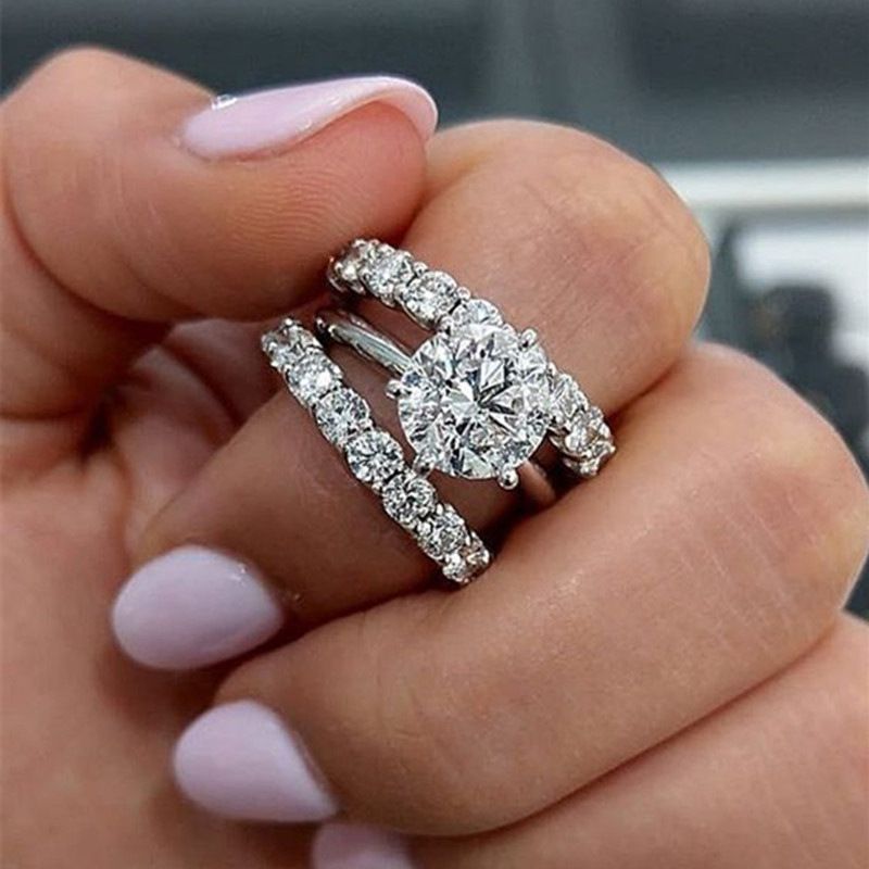 Cao Shi's New Fashion OL Three Set Luxury Wearing Ring Strength_ipsvogv.com