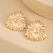 Irregular Elegant Stud High-end Luxury Women's Earrings Unique Design Niche Ear Jewelry_ipsvogv.com