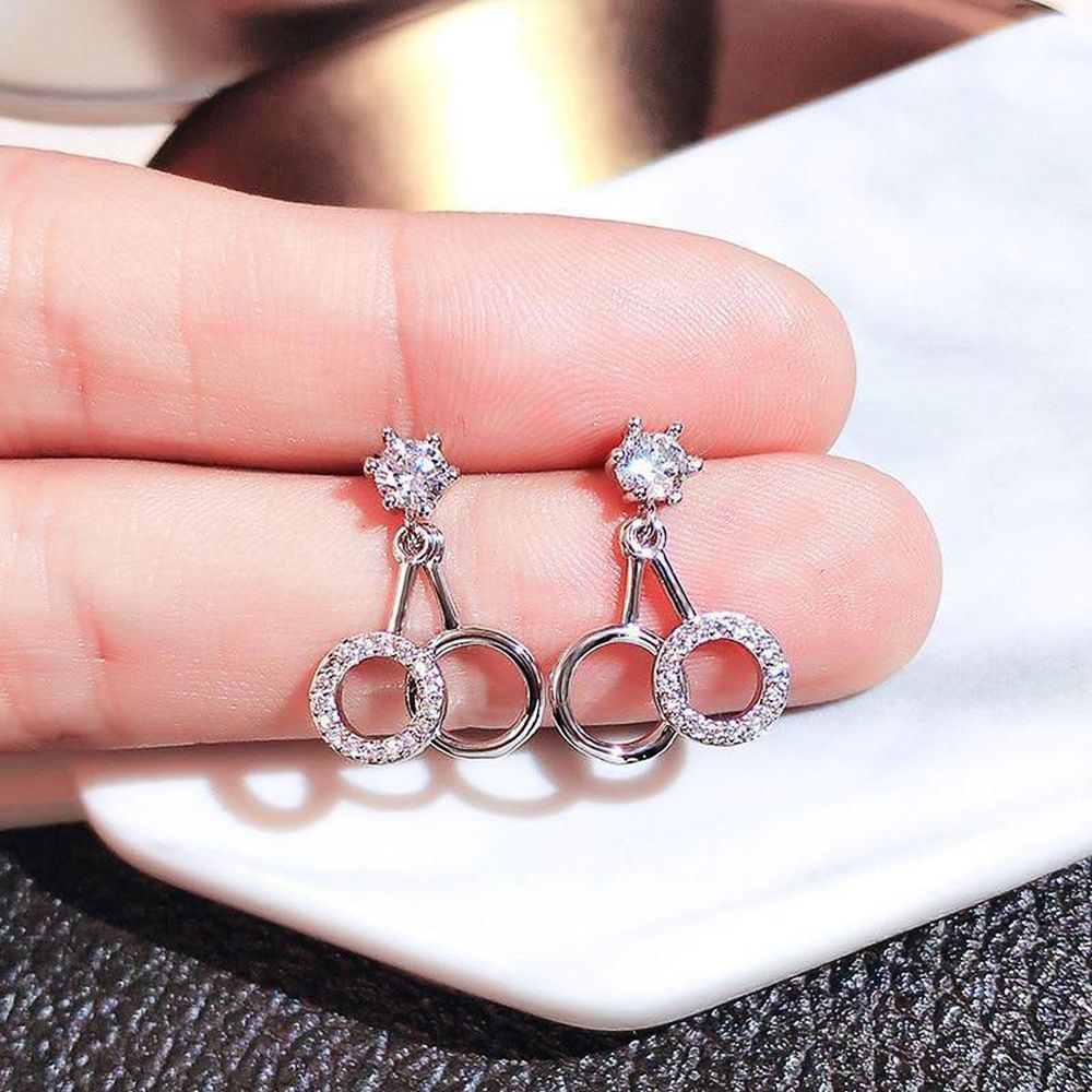Cao Shi's Earrings for Women's Simple Earrings, New Trendy Diamond Embedding, Advanced Ring Earrings_ipsvogv.com