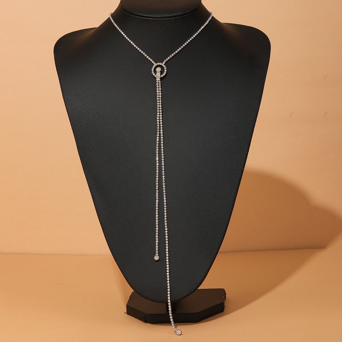 A New Minimalist Design, Versatile Water Diamond Necklace And Fashionable, Versatile Pendant For European And American Light Luxury Brides_ipsvogv.com