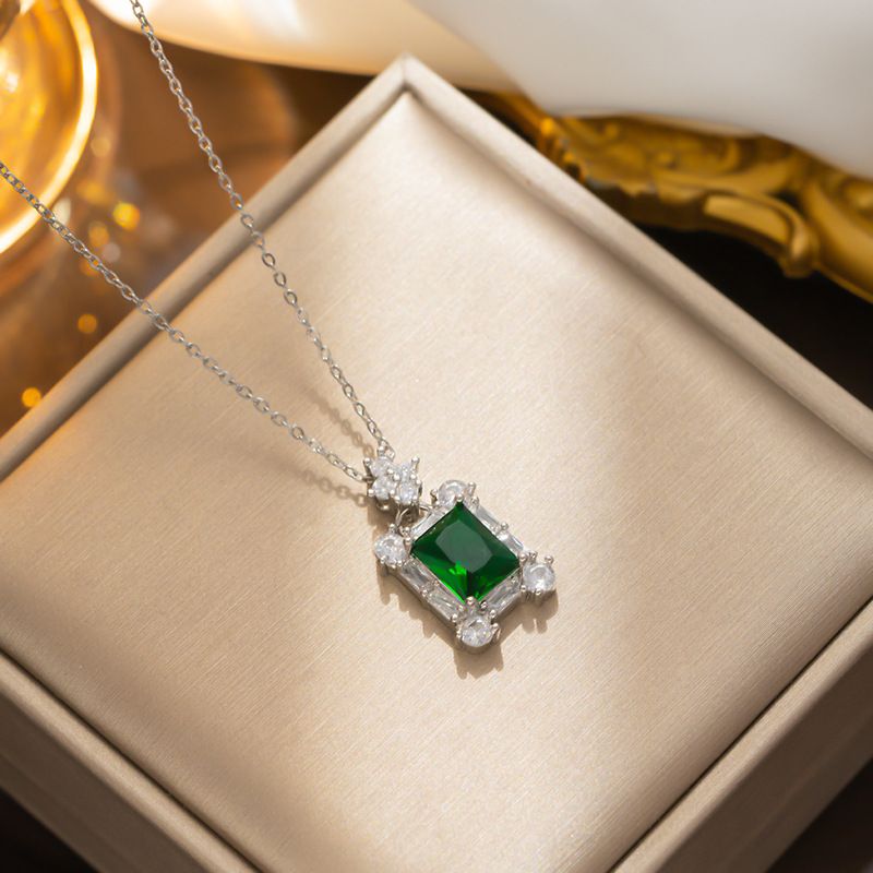 New Fashion Necklace Simple Emerald Square Zircon Pendant High Quality Titanium Steel Necklace_ipsvogv.com