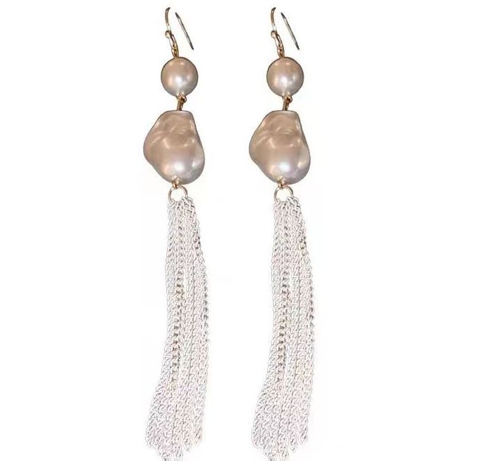 Women's earrings pearl tassel ear hooks, elegant and fashionable design, light luxury earrings, niche retro commuter earrings for women_ipsvogv.com