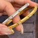 Italian Buchi Woven Pattern Carved Gold Now In Operation, With Advanced Drawing Technology And Sense Of Luxury. It Is A_ipsvogv.com