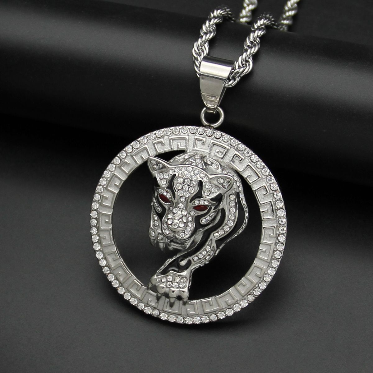 New Hip-Hop Jewelry Titanium Steel Gold-Plated Diamond-Inlaid Enamel Leopard Head Pendant_ipsvogv.com