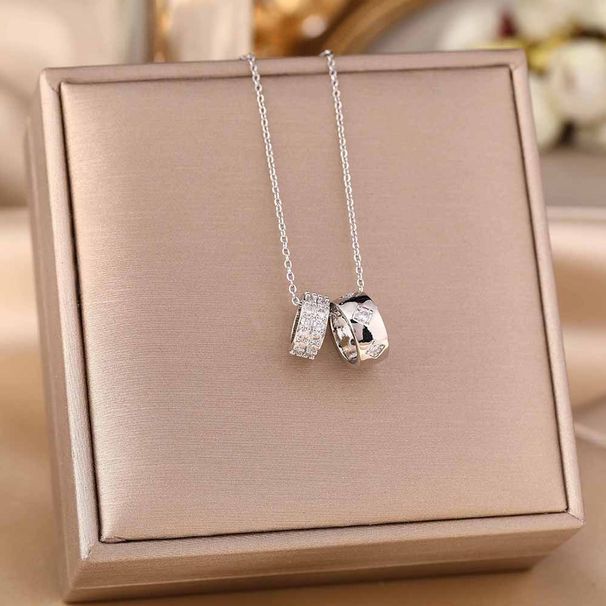 Sparkling Diamond Carved Circular Pendant Titanium Steel Necklace, Versatile And Personalized For Women, Ins Trend_ipsvogv.com