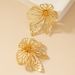 Fashion Simple Exaggerated Flower Personality Jewelry New Stud Floral Drop Earrings For Women_ipsvogv.com
