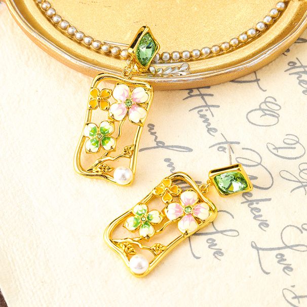 New Chinese flower oil painting series enamel colored women's ethnic style earrings, summer high-end feeling_ipsvogv.com