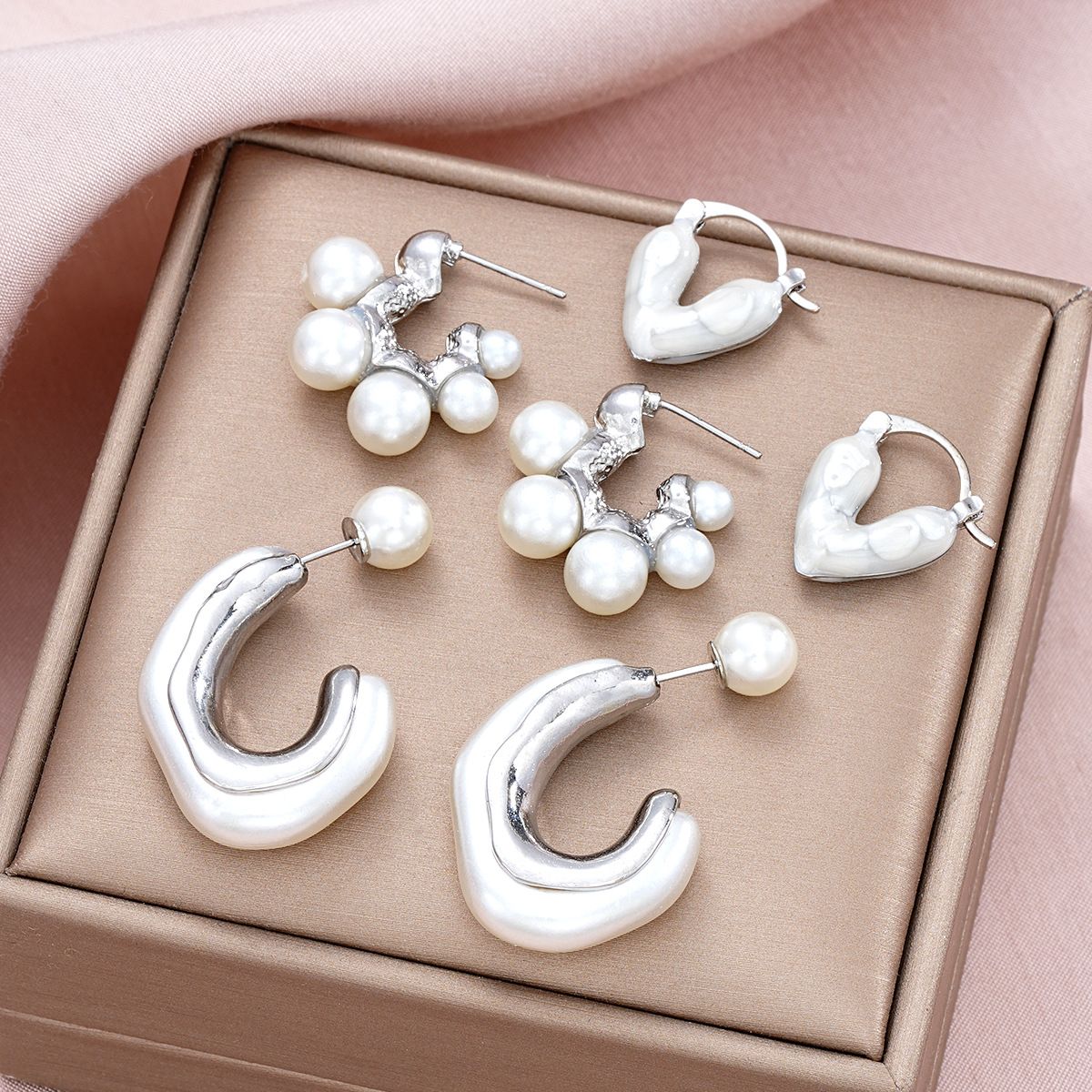 hot selling gold oil drop heart pearl earrings set Fashion design temperament earrings_ipsvogv.com