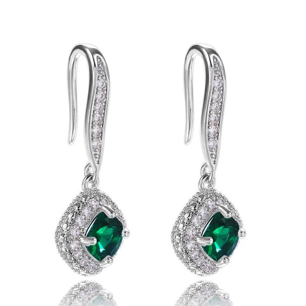 Cao Shixi's high-end, atmospheric, and versatile square zircon earrings for women's first jewelry batch_ipsvogv.com