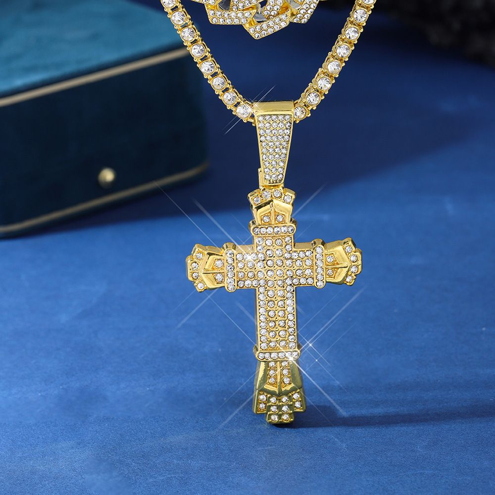 Cross Full Diamond Zinc Alloy Pendant Personalized Trendy Hip Hop Cuban Chain Necklace_ipsvogv.com