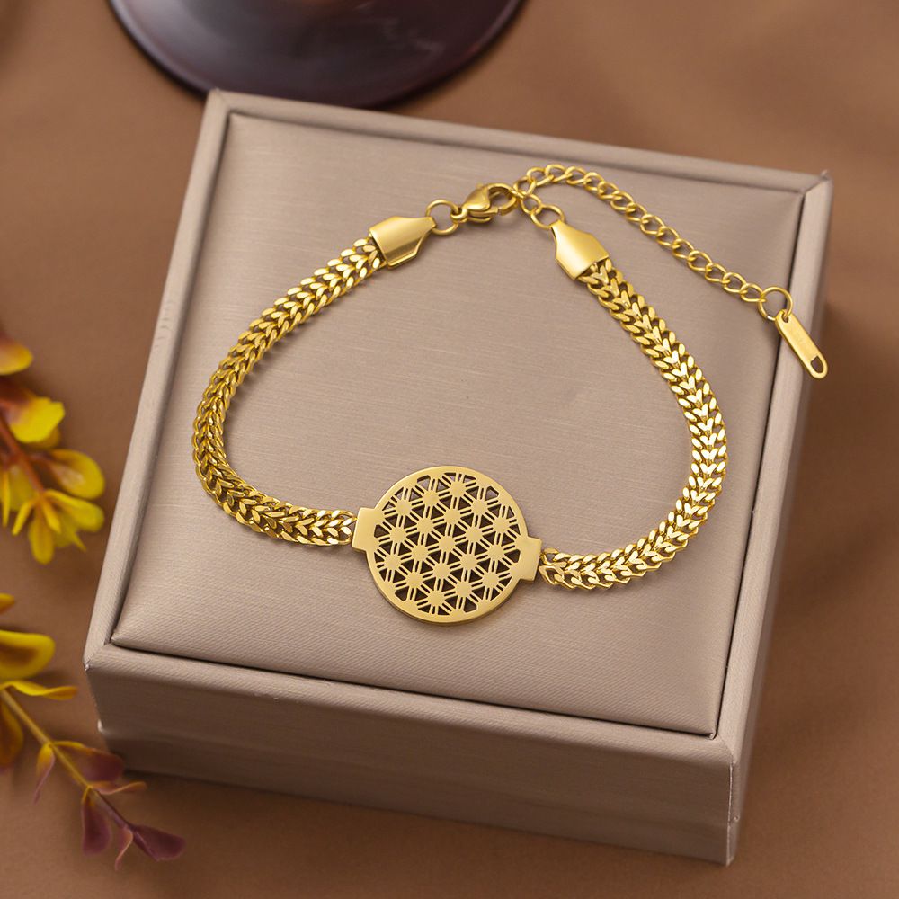 2023 New Stainless Steel Fish Scale Bracelet Women's Trendy Flower Life Tree Mang Star Pendant Handpiece_ipsvogv.com