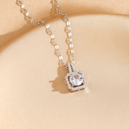 Square Zircon Geometry Light Luxury Style Jewelry Necklace Full Diamond Titanium Steel Accessories Women's_ipsvogv.com