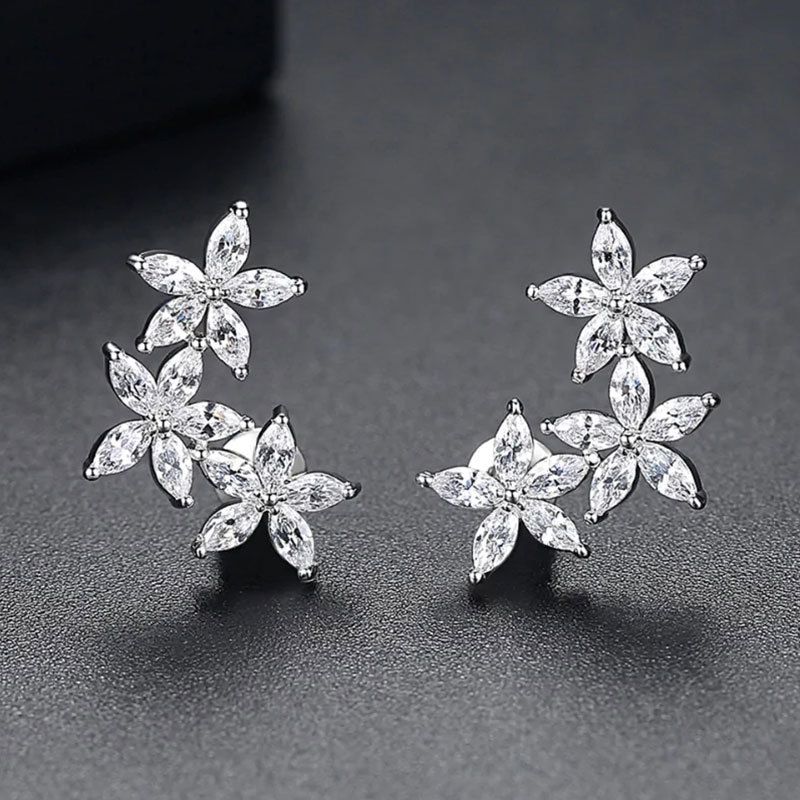 Cao Shi's Classic AAA Horse Eye Zircon Female Creative Five Petal Flower Student Earrings, Are Selling Well_ipsvogv.com
