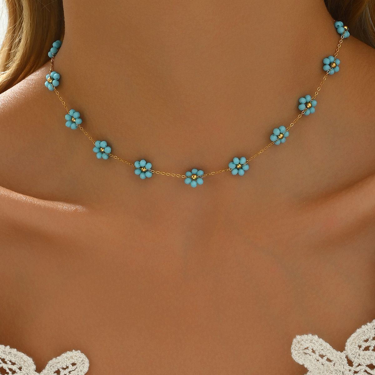 New women's geometric with niche floral design and crystal inlaid long collarbone necklace_ipsvogv.com