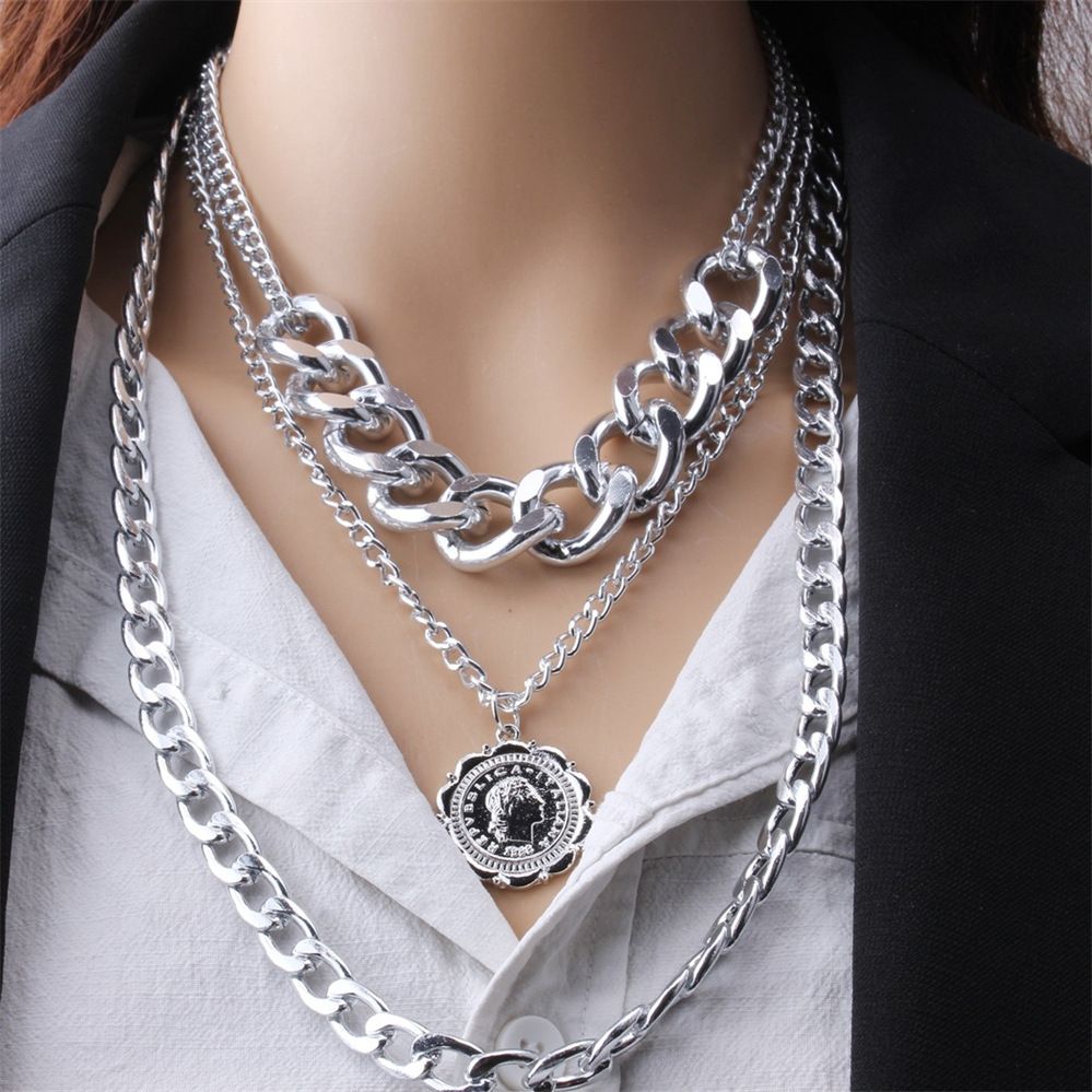 European And American Jewelry New Simple Multi-layer Fashion Versatile Relief Queen Portrait Pendant Alloy Necklace Women_ipsvogv.com
