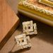 Korean Style Minimalist Geometric Square Crystal Zircon For Women With A Sense Of Luxury, Delicate And Fashionable_ipsvogv.com