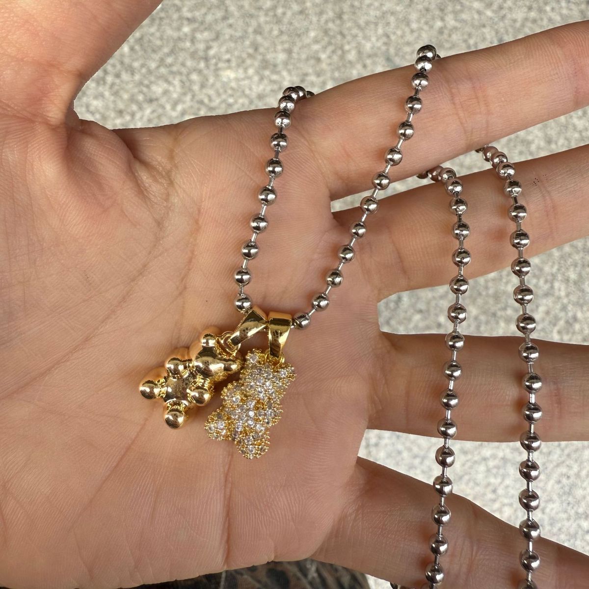 Titanium Steel Chain Micro Inlaid Zircon Bear Pendant Necklace Ins Niche Design Fashion Versatile Necklace Sweater Chain_ipsvogv.com