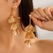 Metal texture line ginkgo leaf flower earrings sweet cool ins style pearl tassel earrings_ipsvogv.com