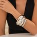 Metal Smooth Curved Bracelet Combination Set, Europe, America 2025 Fashion And Trendy Model Catwalk With Accessories_ipsvogv.com