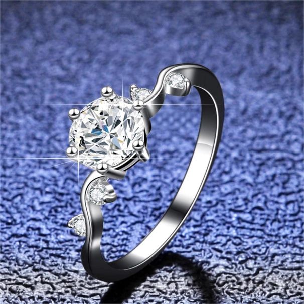 S Pure Silver Mosang Stone Six Claw Ring New Simple, Small, and High end Style_ipsvogv.com