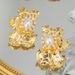 Gold-Plated Copper Exaggerated Metal Flower Stud Sweet Cool Fashion High-End Pearl Women's Earrings_ipsvogv.com