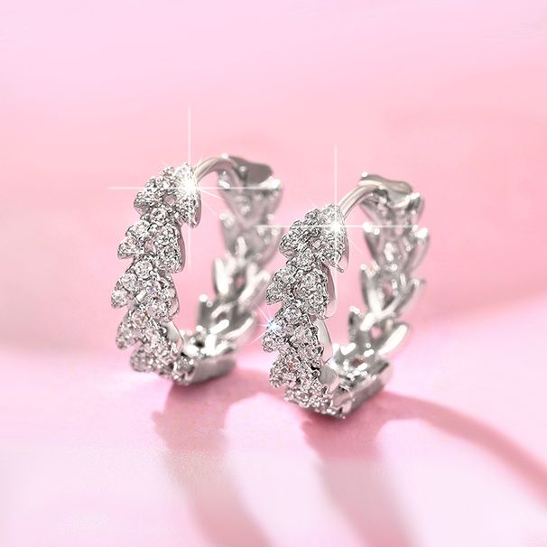 Cao Shi's Leaf Earrings Are Small Women, Suitable For Dail Wear With Fashionable Delicate Accessories, And Niche_ipsvogv.com