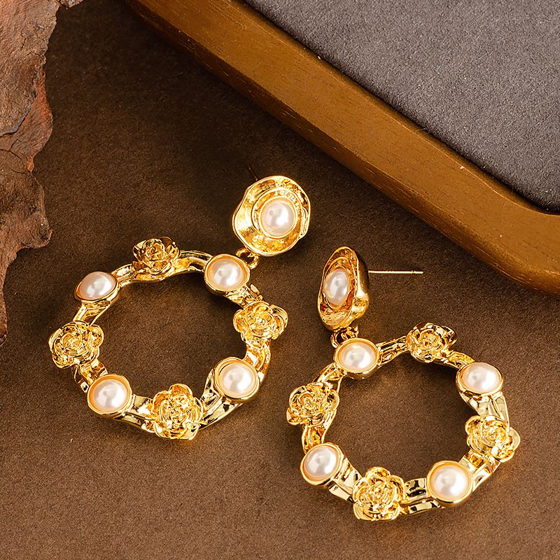 Foret Tyle Weet And Fahionable Mall Fragrance Geometric Circular Pearl Flower Feminine Circle Ilver Needle_ipsvogv.com