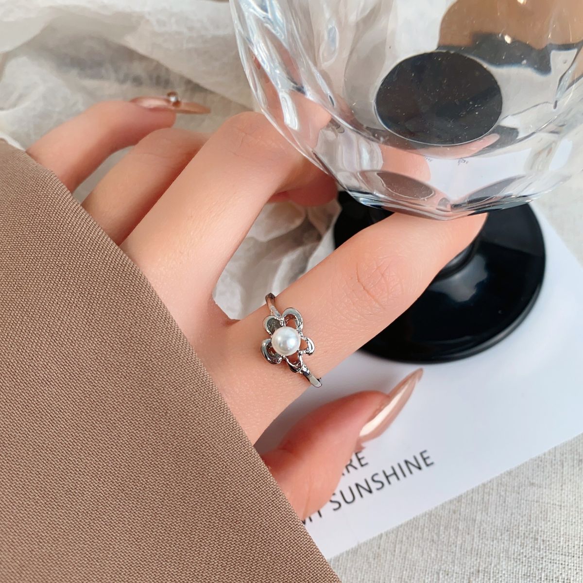 New Fashionable Simple Drip Oil Flower Open Small And Sweet, Versatile, Finger Ring, High End Design, Ring Trend_ipsvogv.com