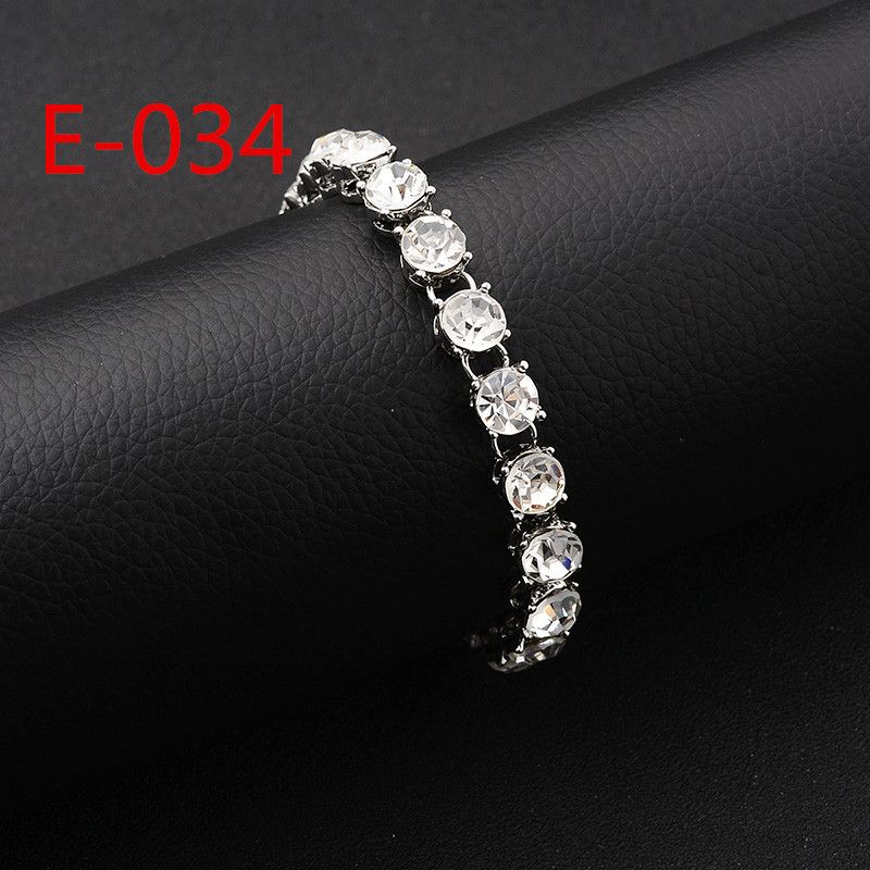 Hot Selling Women's New Creative Handmade Bride Pearl Bracelet Accessories Hand Ring_ipsvogv.com