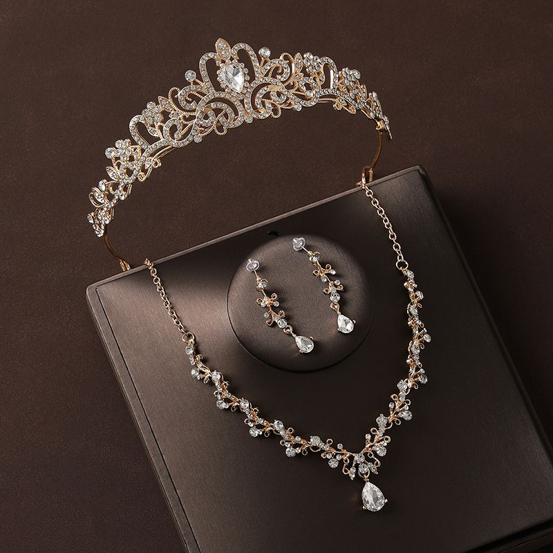 Crown headdress three piece set Baroque light luxury high end princess birthday crown bride evening dress necklace earrings_ipsvogv.com