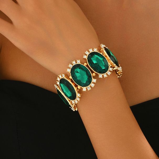 Fashionable women's bracelet with geometric inlaid emerald design, versatile bracelet, high-end feel_ipsvogv.com