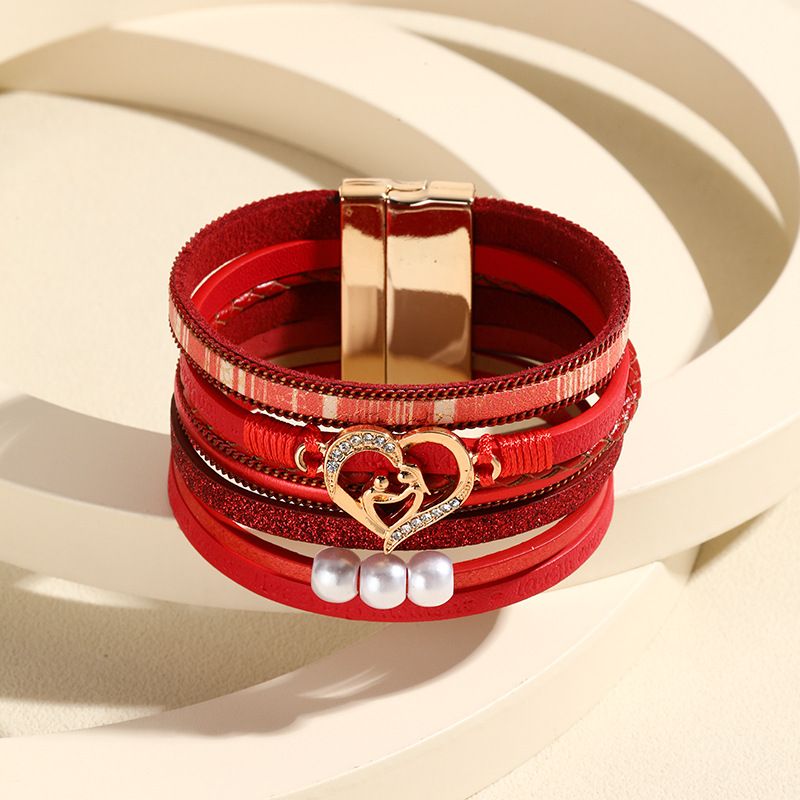 Heart Mother And Child Mother's Day Magnetic Buckle Unisex Embossed Letter Leather Pearl Bracelet Hot Sale_ipsvogv.com