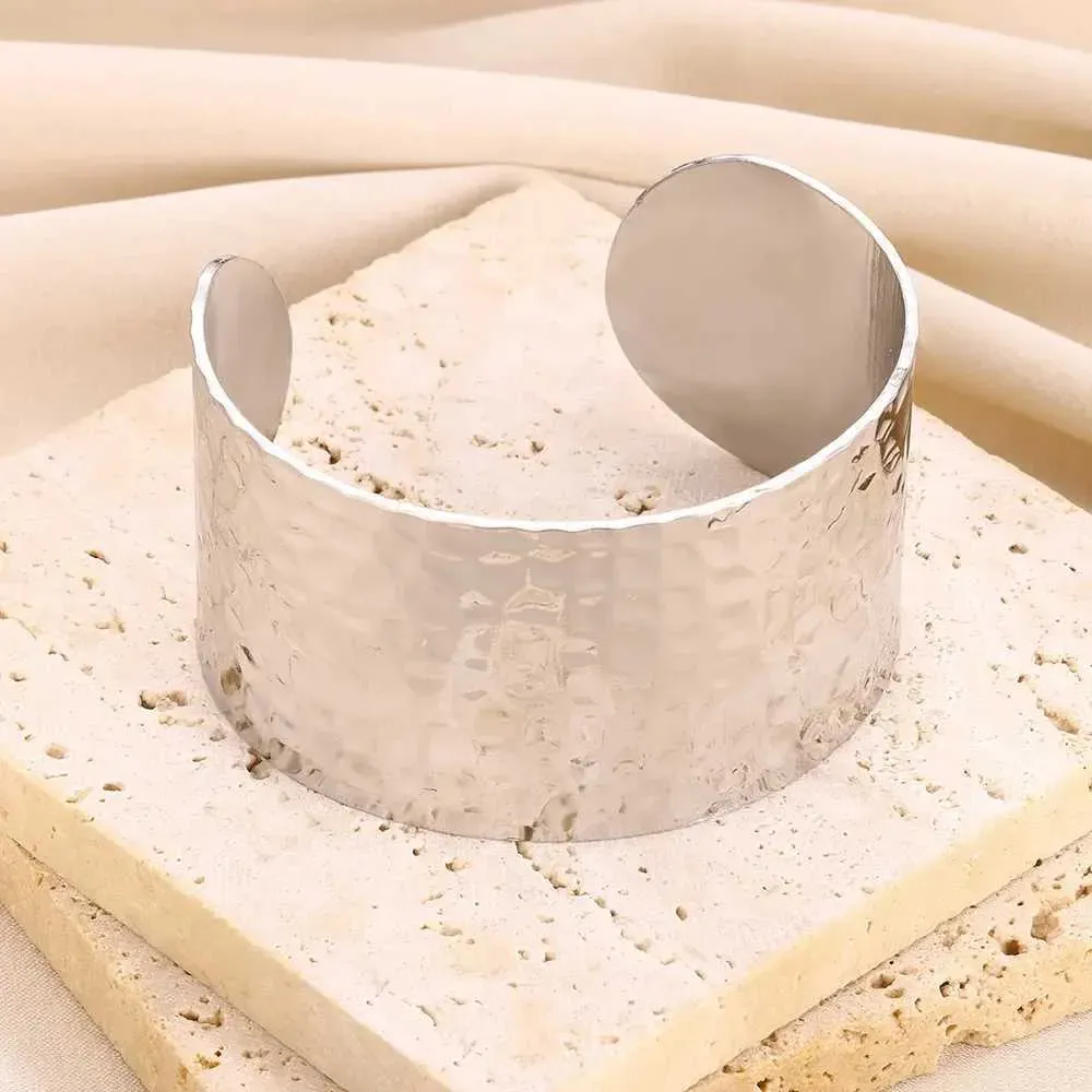 Charm Bracelets Exquisite Classic Bump Pattern Openning Bangles For Women Cuff Bracelet Gold Color Stainless Steel Hand_ipsvogv.com