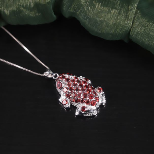 Natural Style Animal Element Frog Pendant S925 Sterling Silver Inlaid Natural Garnet Topaz Necklace Pendant_ipsvogv.com