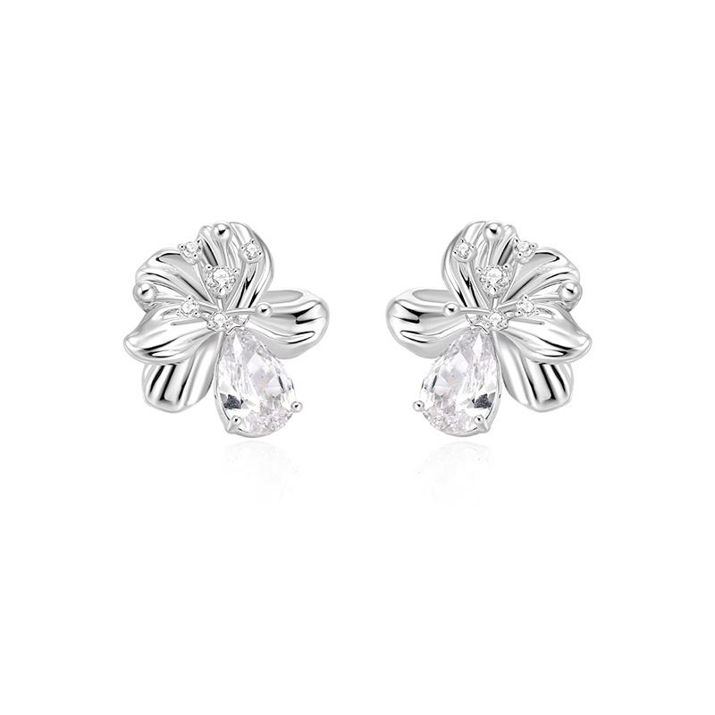 Women's Jewelry Retro Diamond Flower Earrings Light Luxury High End Design Exquisite Fashion Texture Personality Earrings_ipsvogv.com