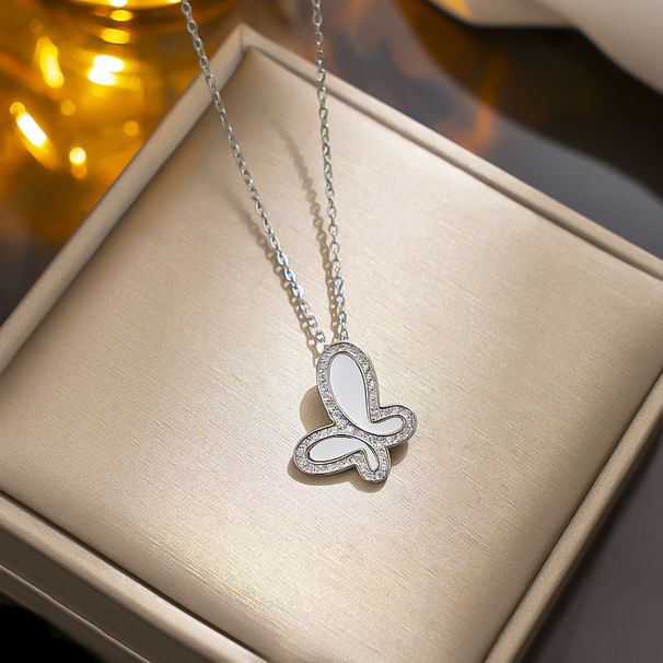 New product with diamond inlaid sweet butterfly necklace, women's gold white titanium steel fashionable collarbone_ipsvogv.com