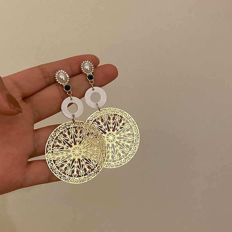 Women's Jewelry Silver Needle High End Metal Cold Style Flower Earrings Exaggerated Design Earrings Light Luxury Earrings_ipsvogv.com