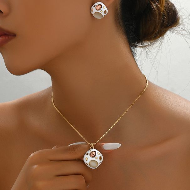 Minimalist style women's necklace earring set, niche inlaid geometric design, collarbone chain jewelry_ipsvogv.com