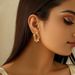 Korean Fashion Personality High-end Sense Hoop Earrings Ins Style Twisted Spiral Shape Women's C-shaped Ear Hoops_ipsvogv.com