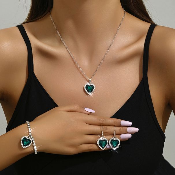 Women’s Jewelry Set Fashion Fashionable Full Diamond Crystal Jewelry Set Ocean Heart Three Piece Necklace Earrings Bracelet_ipsvogv.com