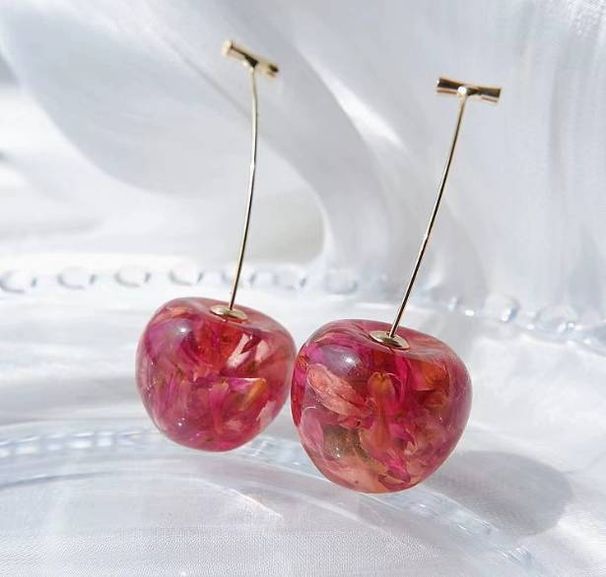 New Female Temperament Sweet And Fresh Cherry Resin Ladies Earrings Jewelry Gifts_ipsvogv.com