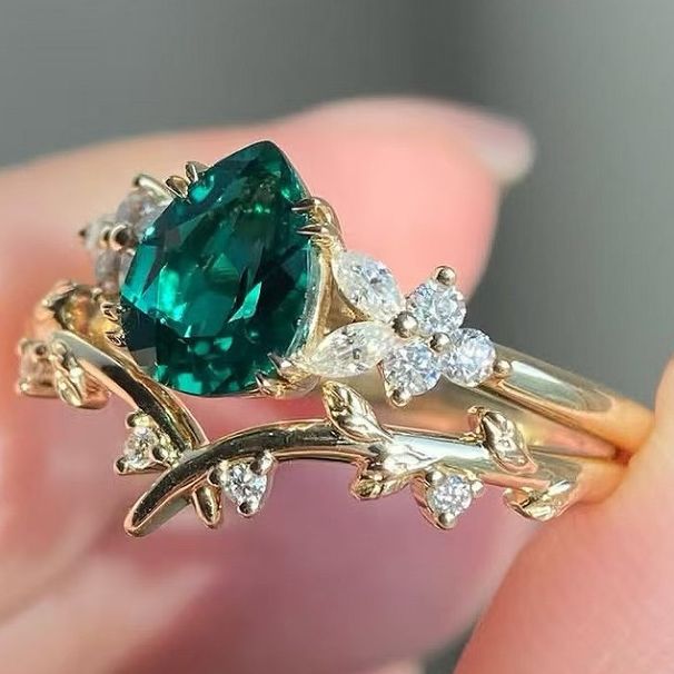 Sanjie New Natural London Green Water Drop Versatile Internet Red Women's Jewelry Pair Ring_ipsvogv.com