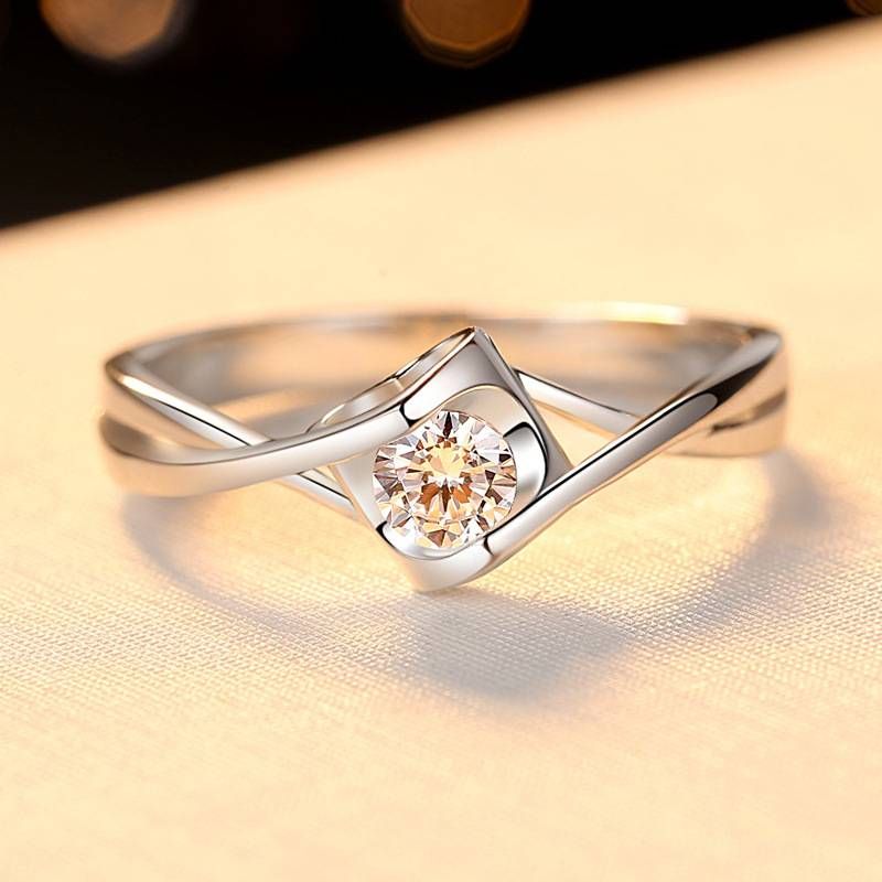 S925 Sterling Silver Ring For Women Platinum Moissanite Ring Angel Kiss Simulation Diamond Ring_ipsvogv.com