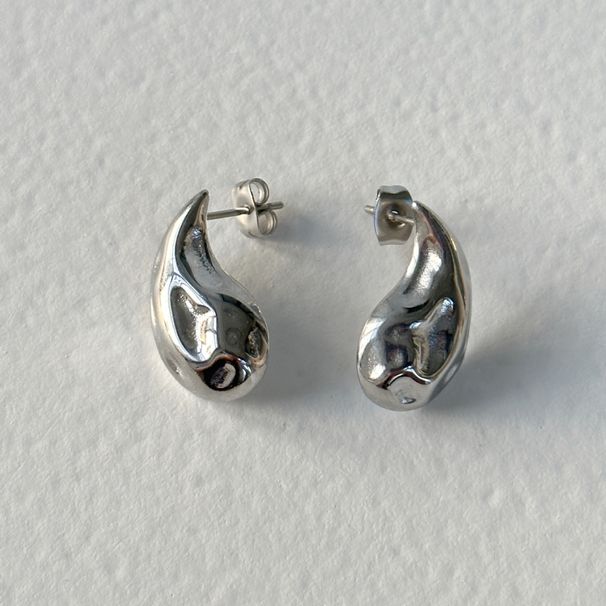 Spot Factory INS Fashionable Niche INS Retro Titanium Steel Hammer Face Tear Earrings Earrings_ipsvogv.com